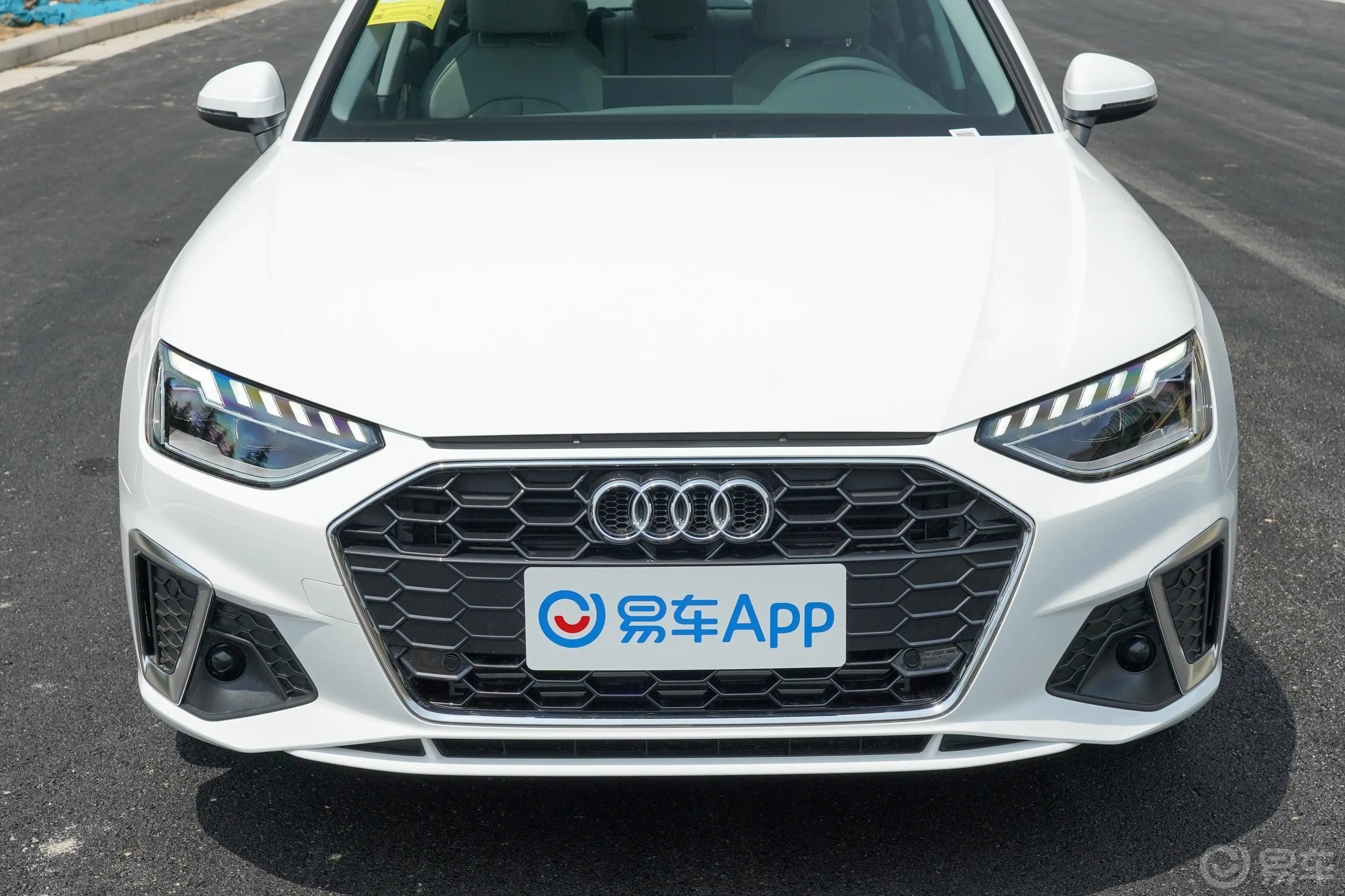 奥迪A4L40 TFSI 时尚动感型外观