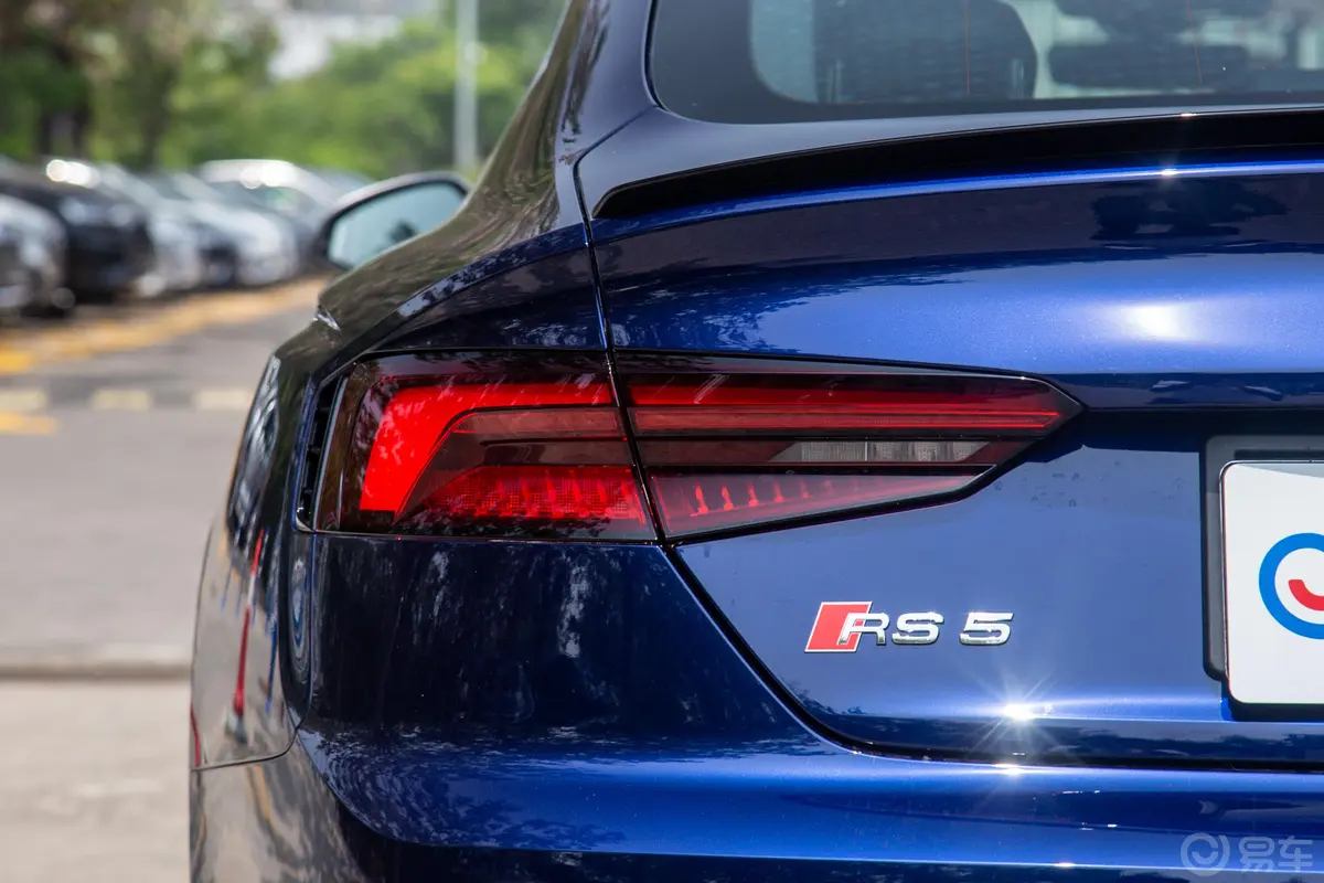 奥迪RS 52.9T Sportback外观