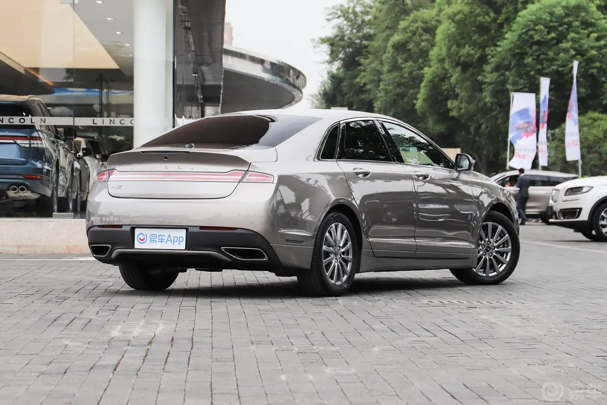 林肯MKZ2.0T 尊享版 国VI外观