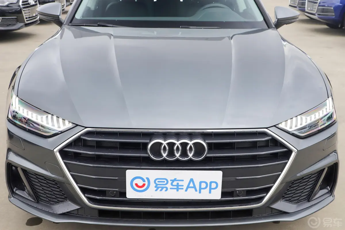 奥迪A740 TFSI 豪华型外观