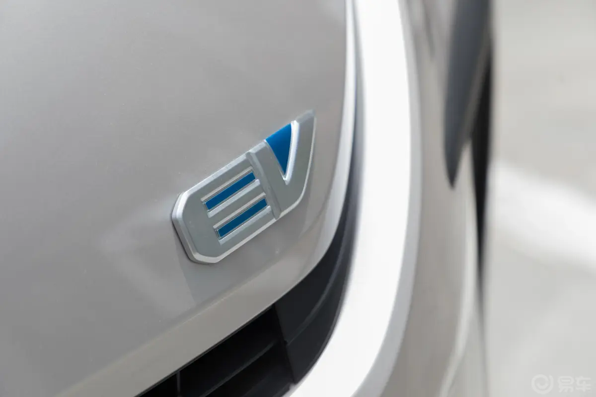 丰田C-HR EV豪华版外观细节