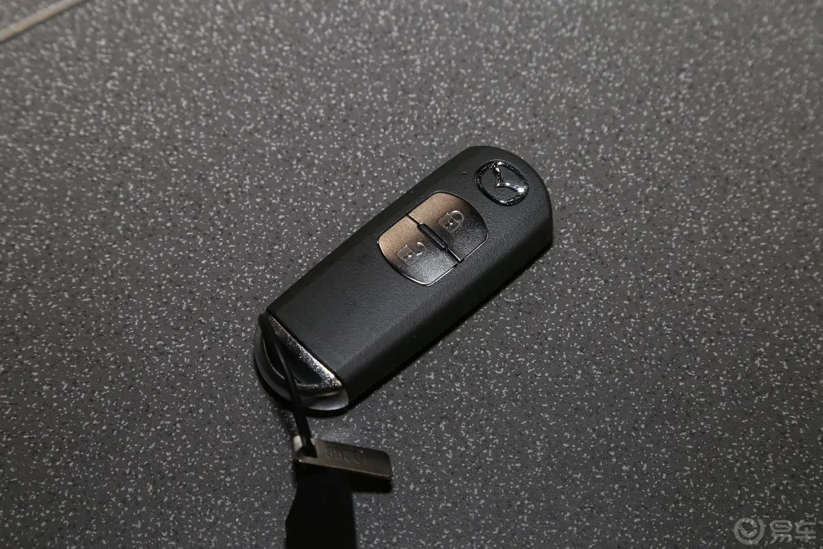 马自达CX-5改款 2.0L 手自一体 两驱 智慧型钥匙正面
