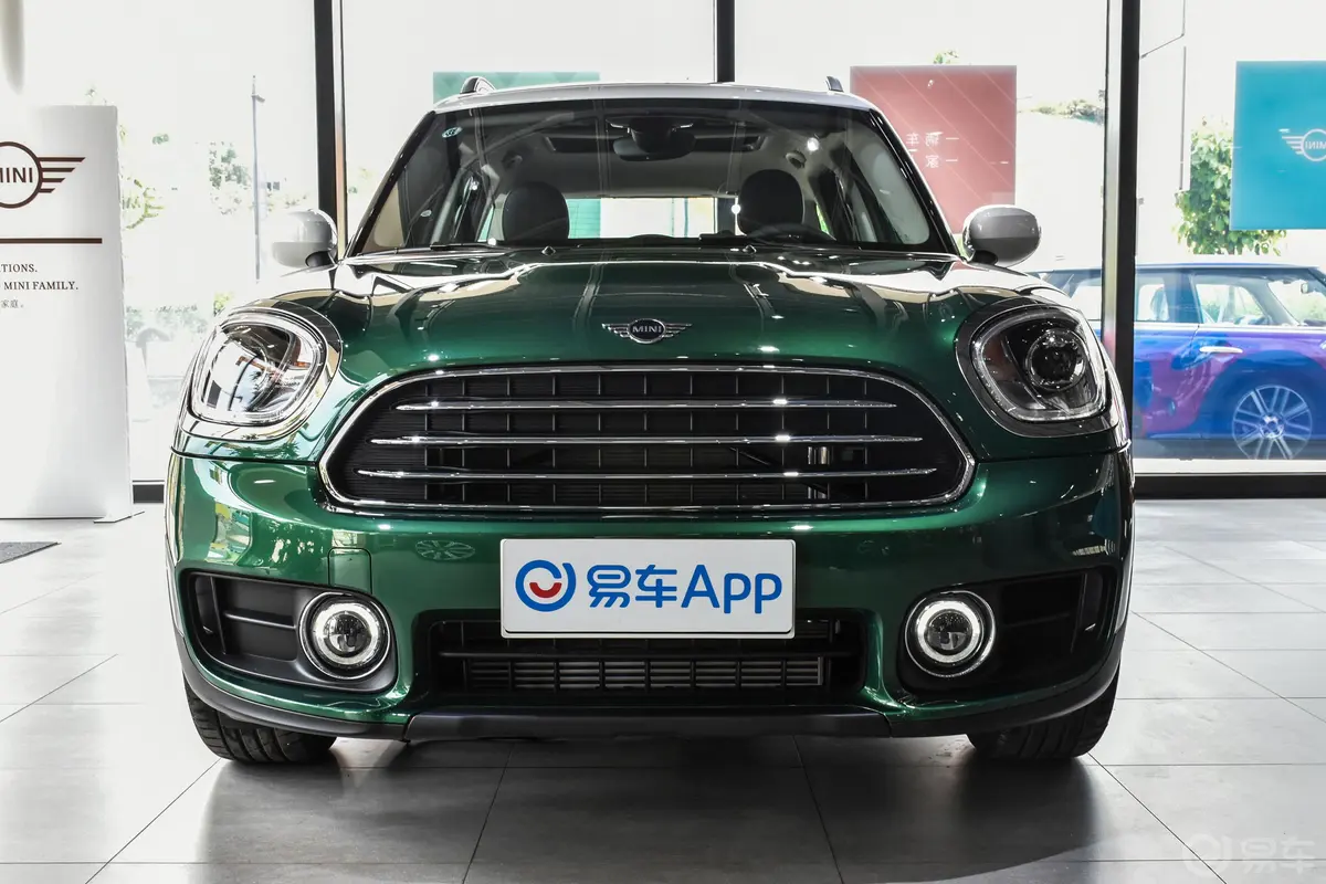 MINI COUNTRYMAN1.5T COOPER 鉴赏家正前水平