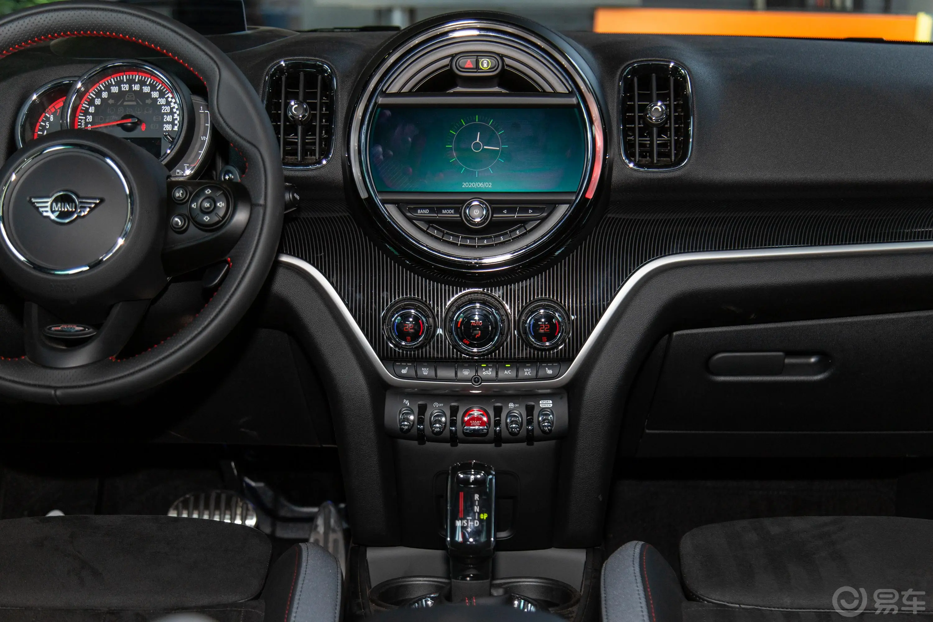 MINI JCW COUNTRYMAN2.0T ALL-IN内饰