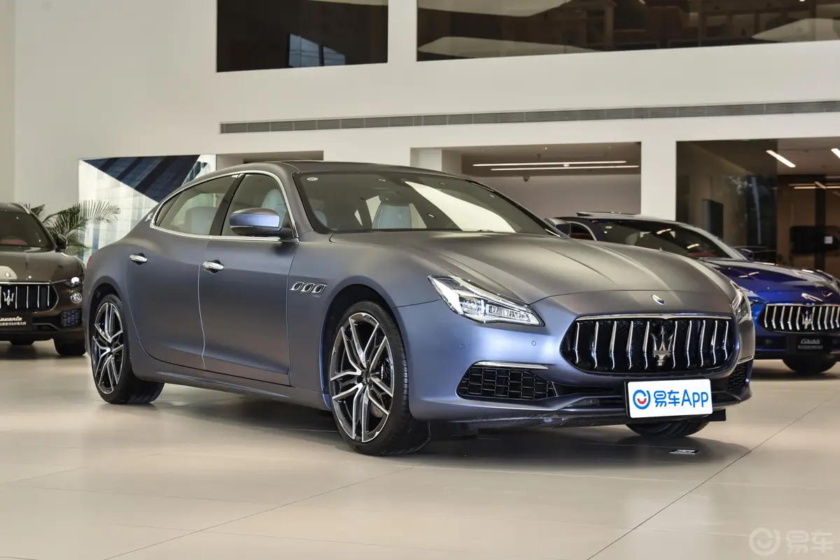 Quattroporte350Hp 豪华版 国VI侧前45度车头向右水平