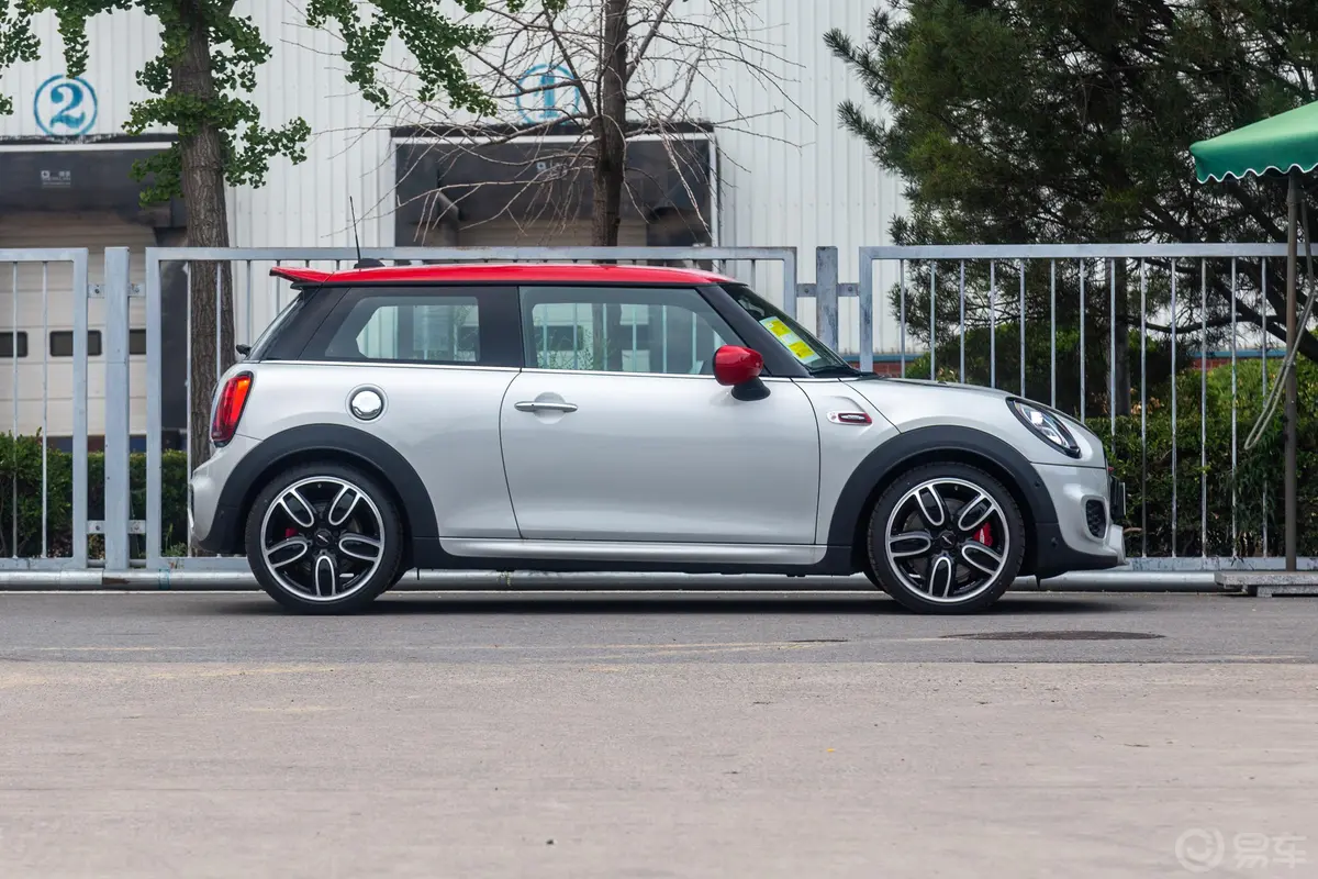 MINI JCW2.0T ALL-IN外观