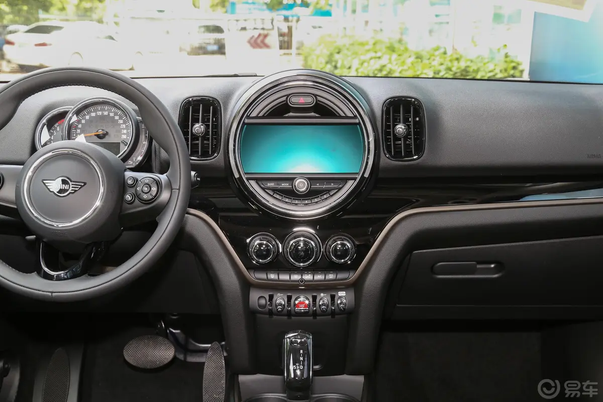 MINI COUNTRYMAN2.0T COOPER S中控台整体