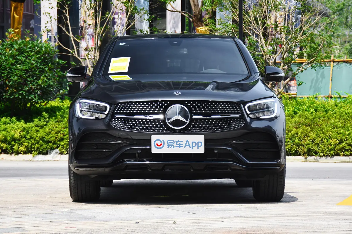 奔驰GLC轿跑GLC 260 4MATIC 轿跑SUV外观