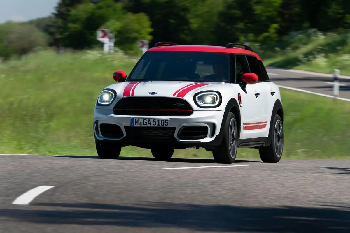 MINI JCW COUNTRYMAN