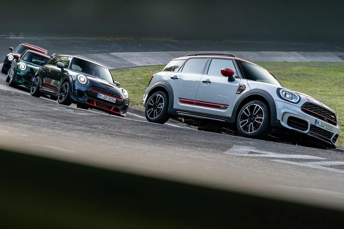 MINI JCW COUNTRYMAN