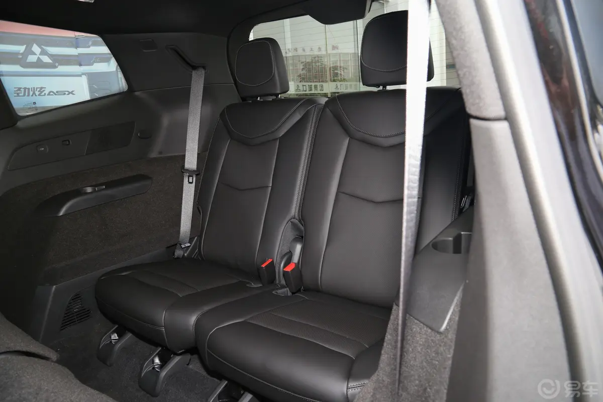 凯迪拉克XT6改款 28T 两驱 豪华型 7座第三排座椅