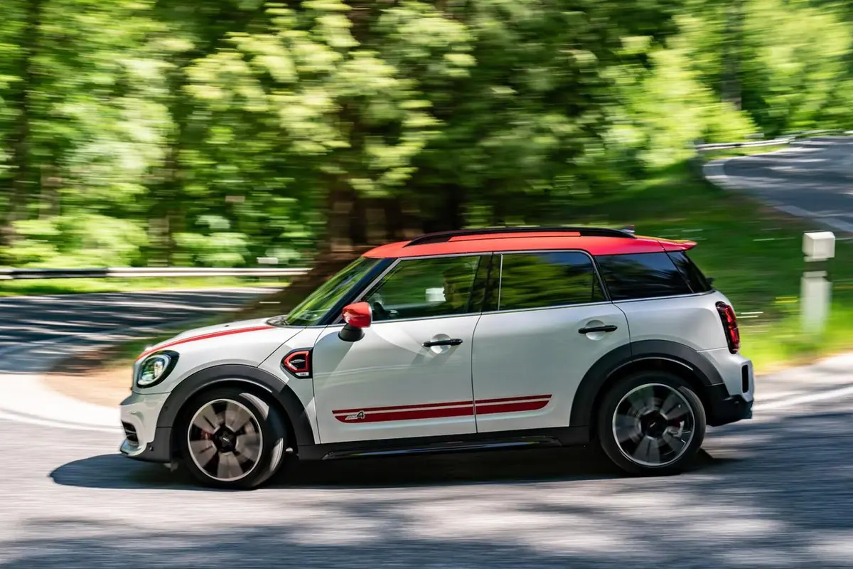 MINI JCW COUNTRYMAN