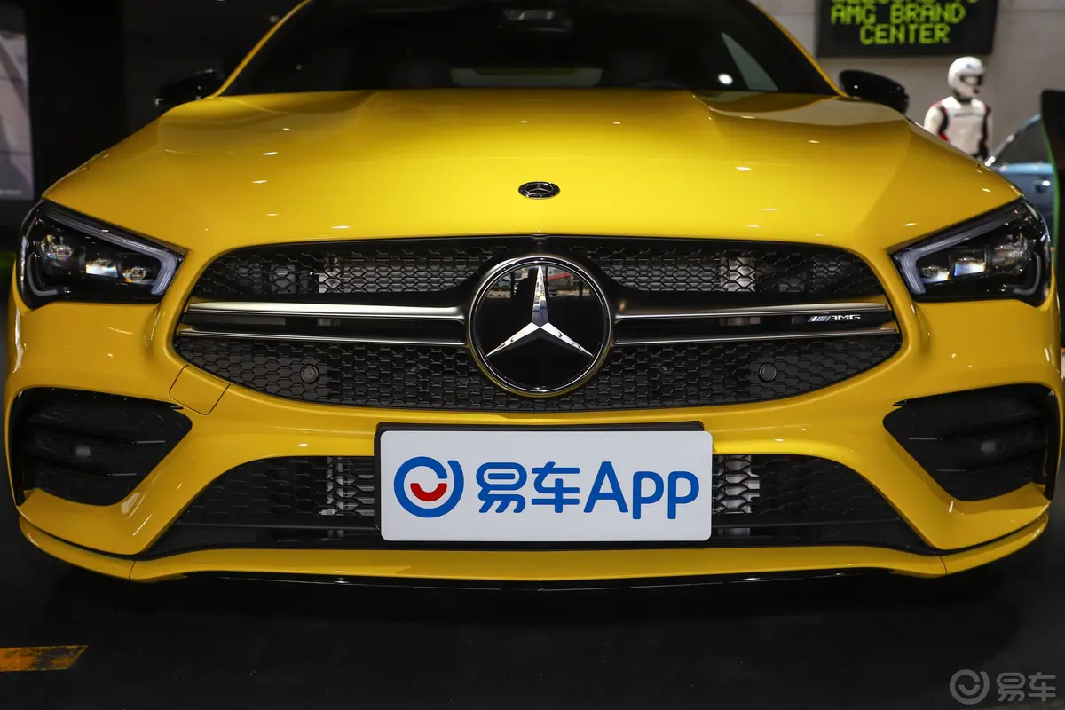 奔驰CLA级 AMGAMG CLA 35 4MATIC外观