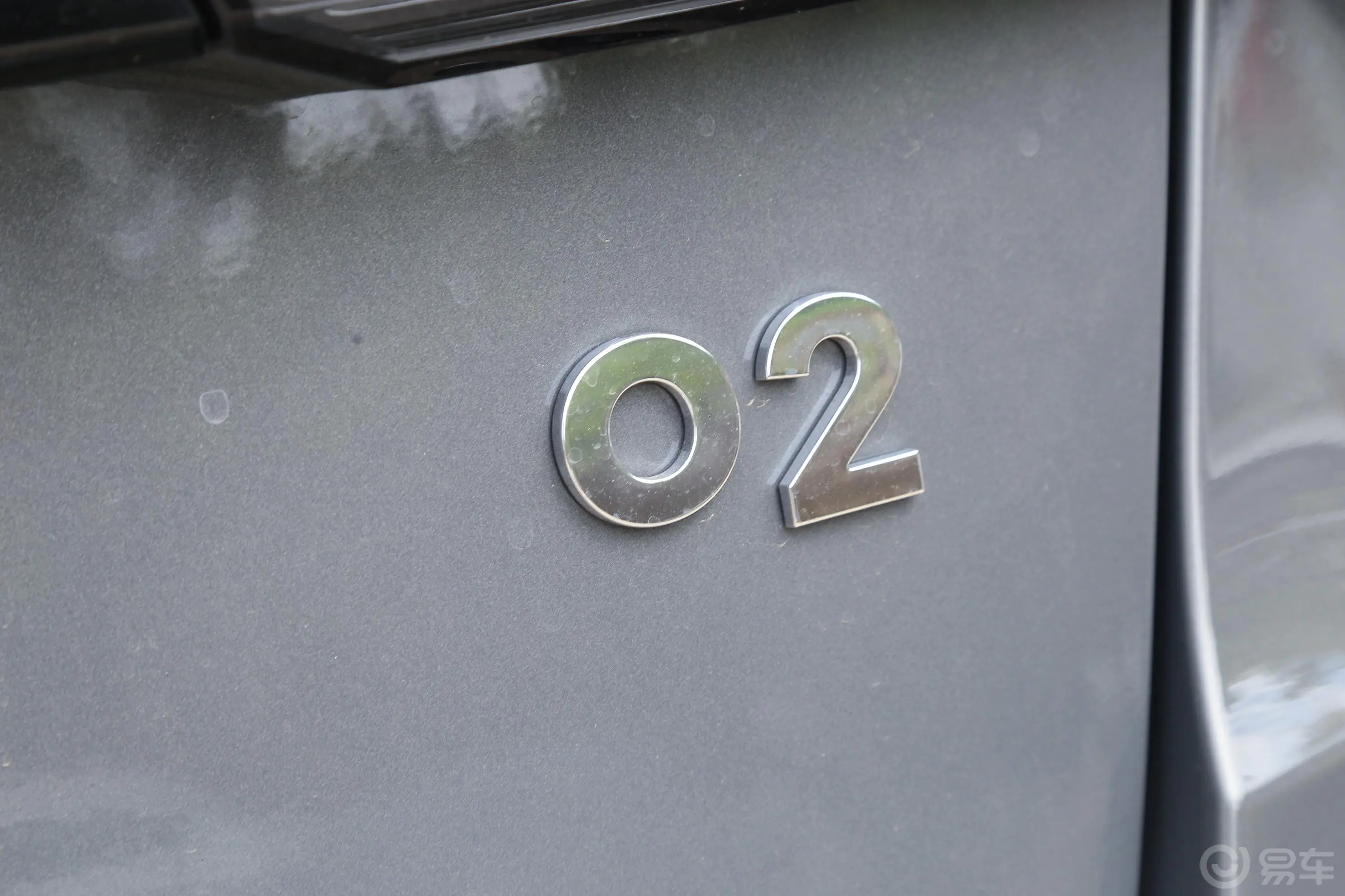 领克02冠军版 1.5T 双离合 两驱 耀外观