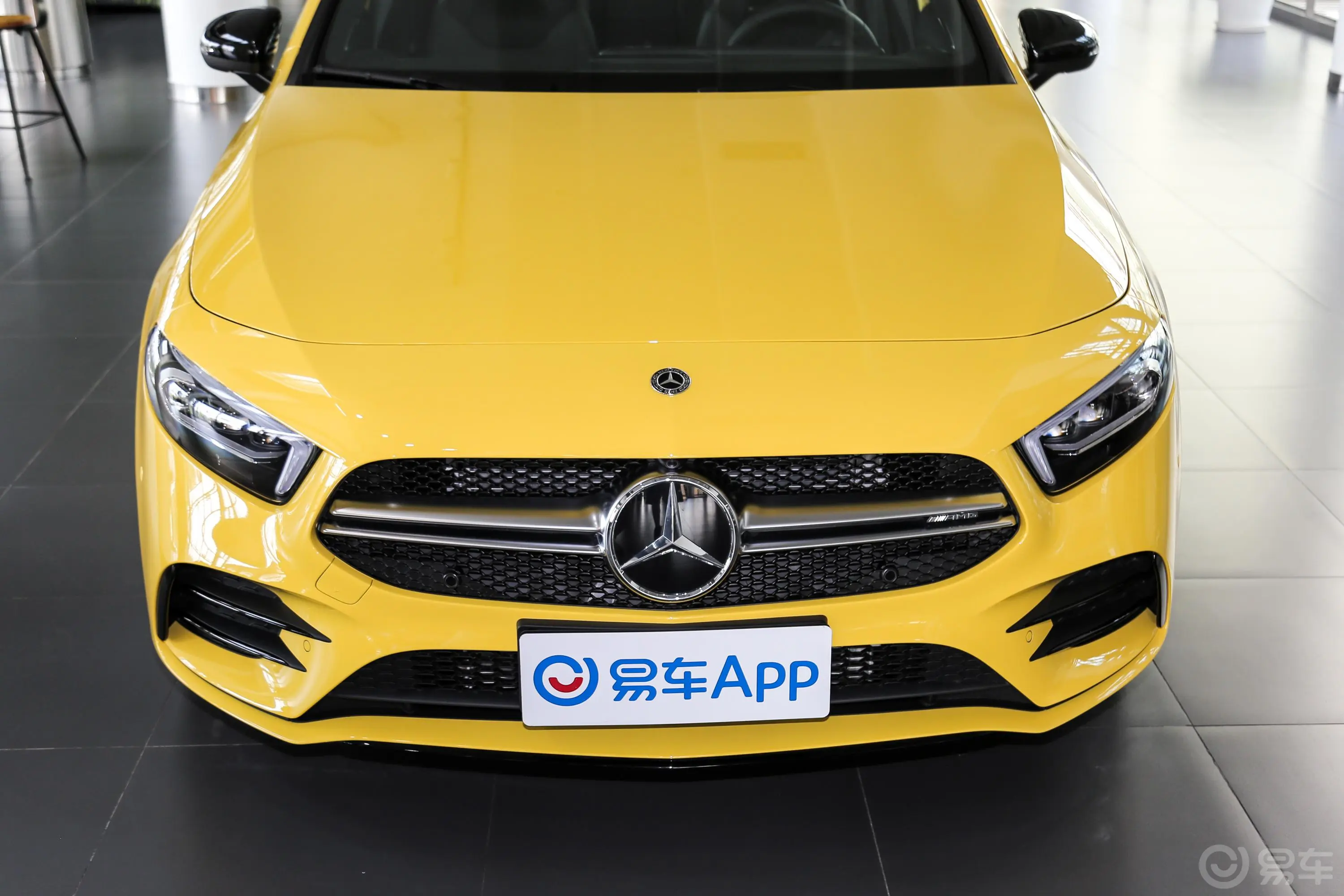 奔驰A级 AMG(进口)AMG A 35 4MATIC 先型特别版外观