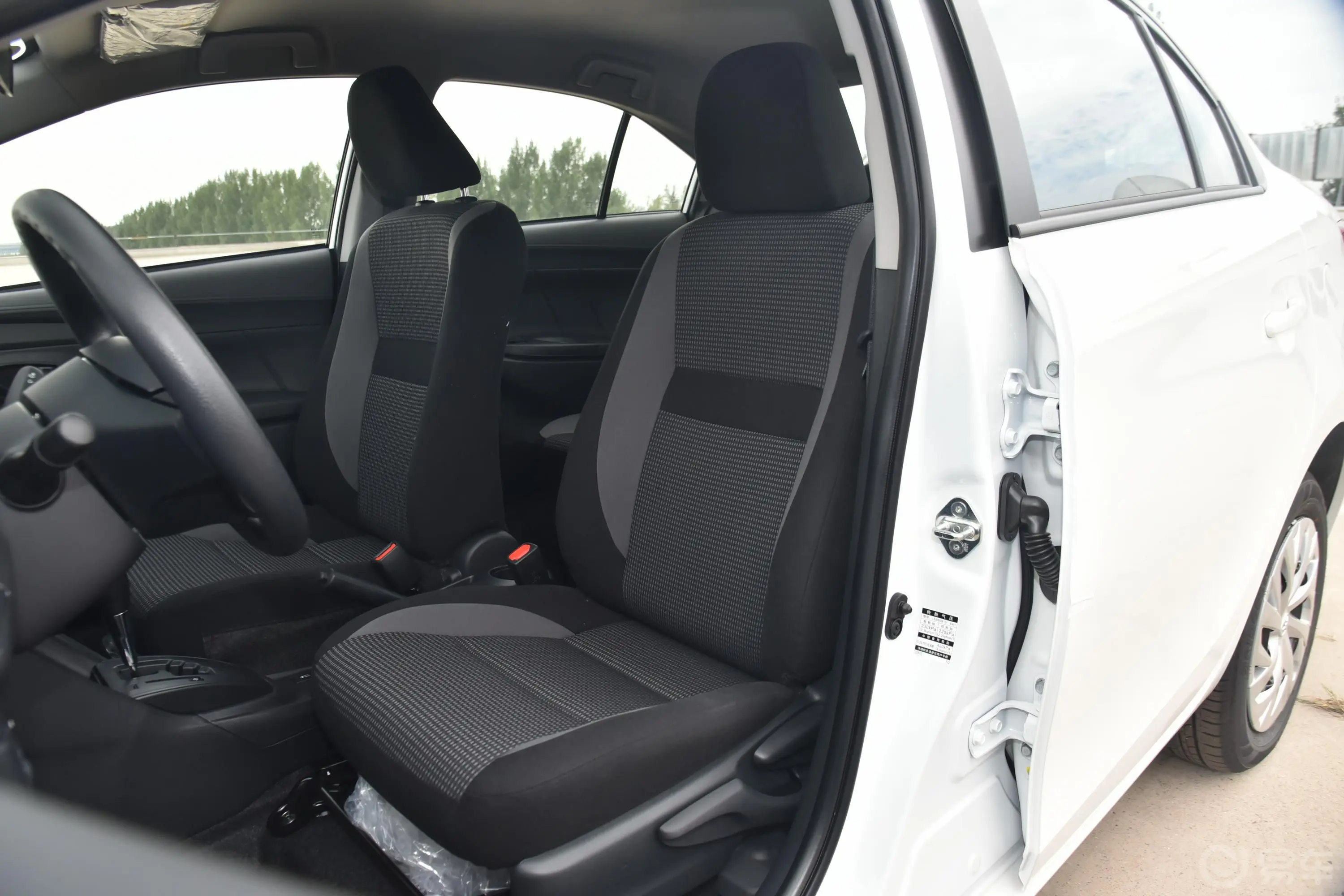 威驰1.5L CVT创行版驾驶员座椅