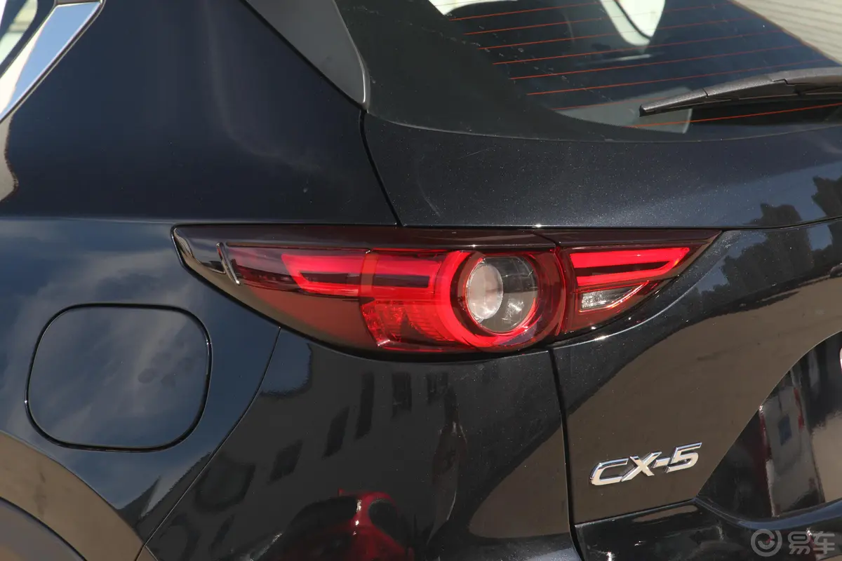 马自达CX-5改款 2.5L 手自一体 两驱 智尊型外观