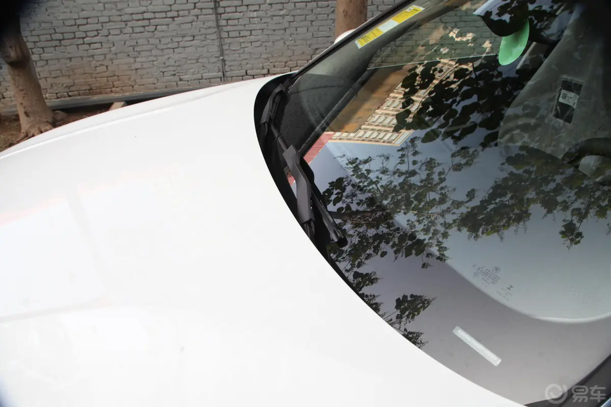 宝马3系325Li xDrive M运动套装雨刷器