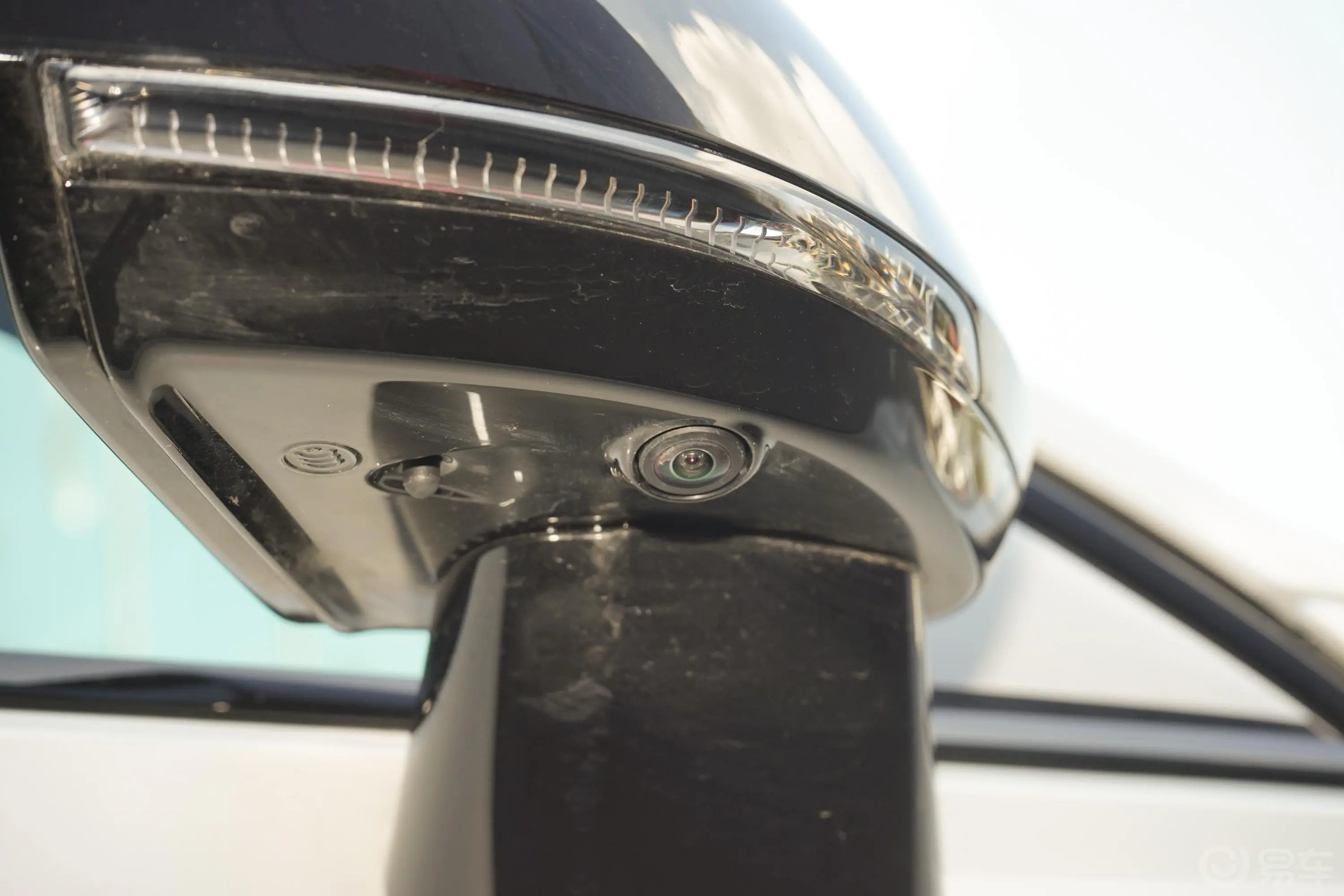 沃尔沃S60新能源T8 四驱 智雅运动版外观