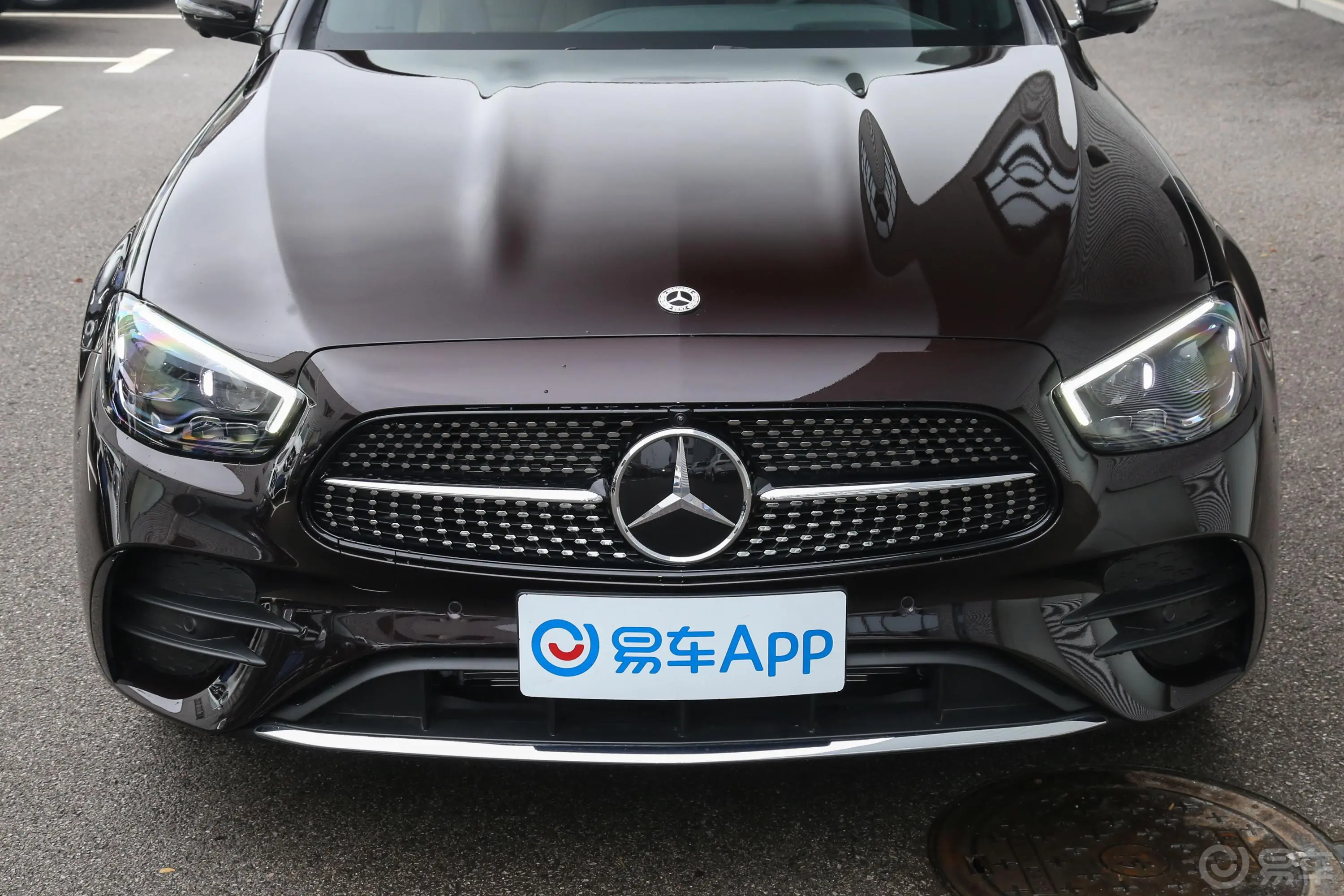 奔驰E级E 300 L 运动豪华型外观