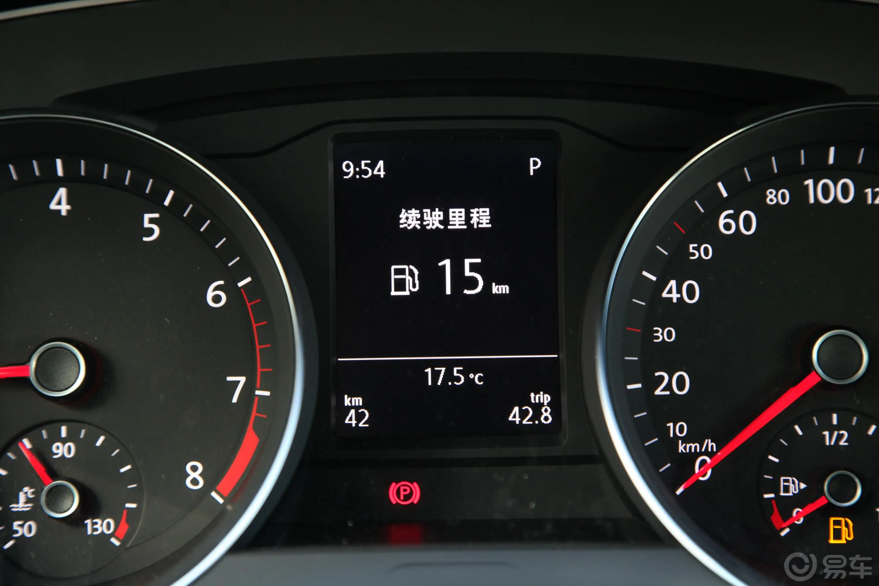 迈腾330TSI 双离合 领先型主驾驶位