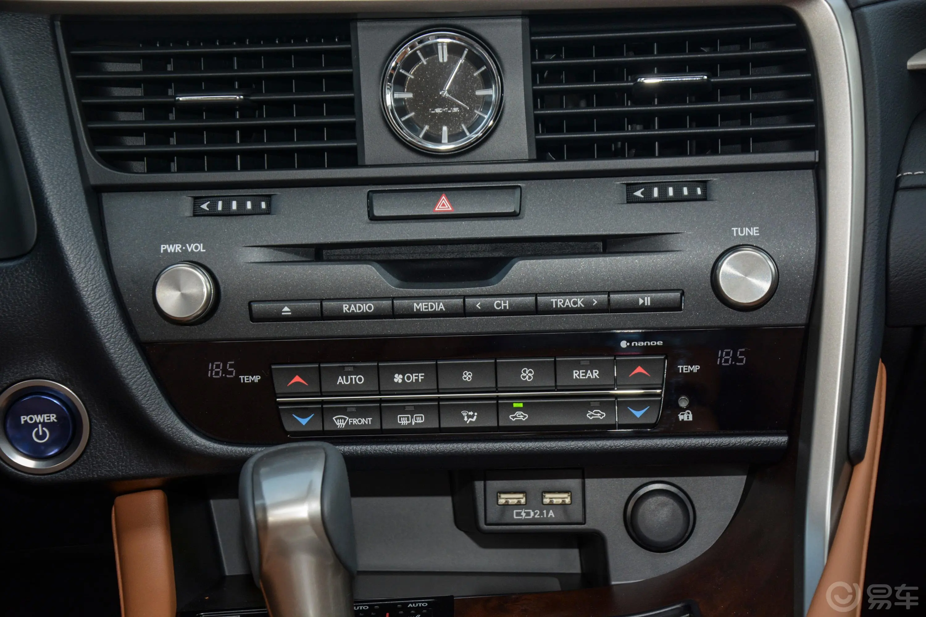 雷克萨斯RX改款 450hL 豪华版 7座音响