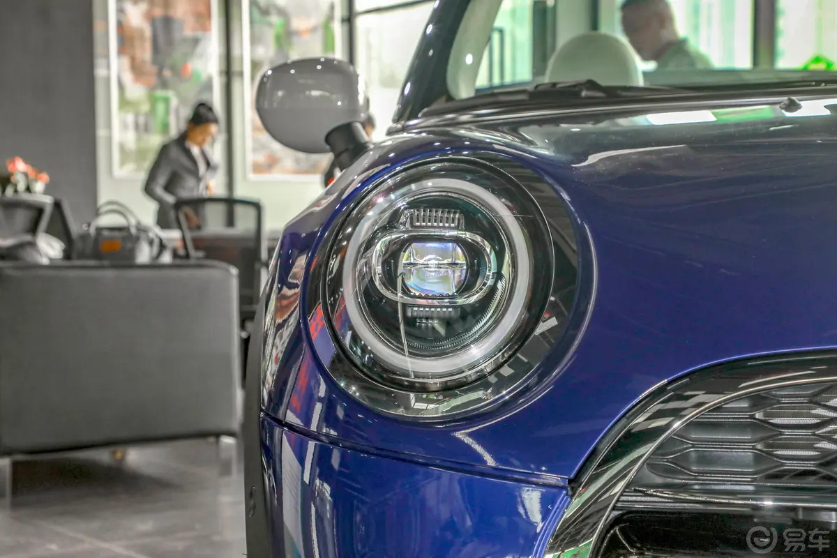 MINI CABRIO2.0T COOPER S CABRIO 艺术家外观