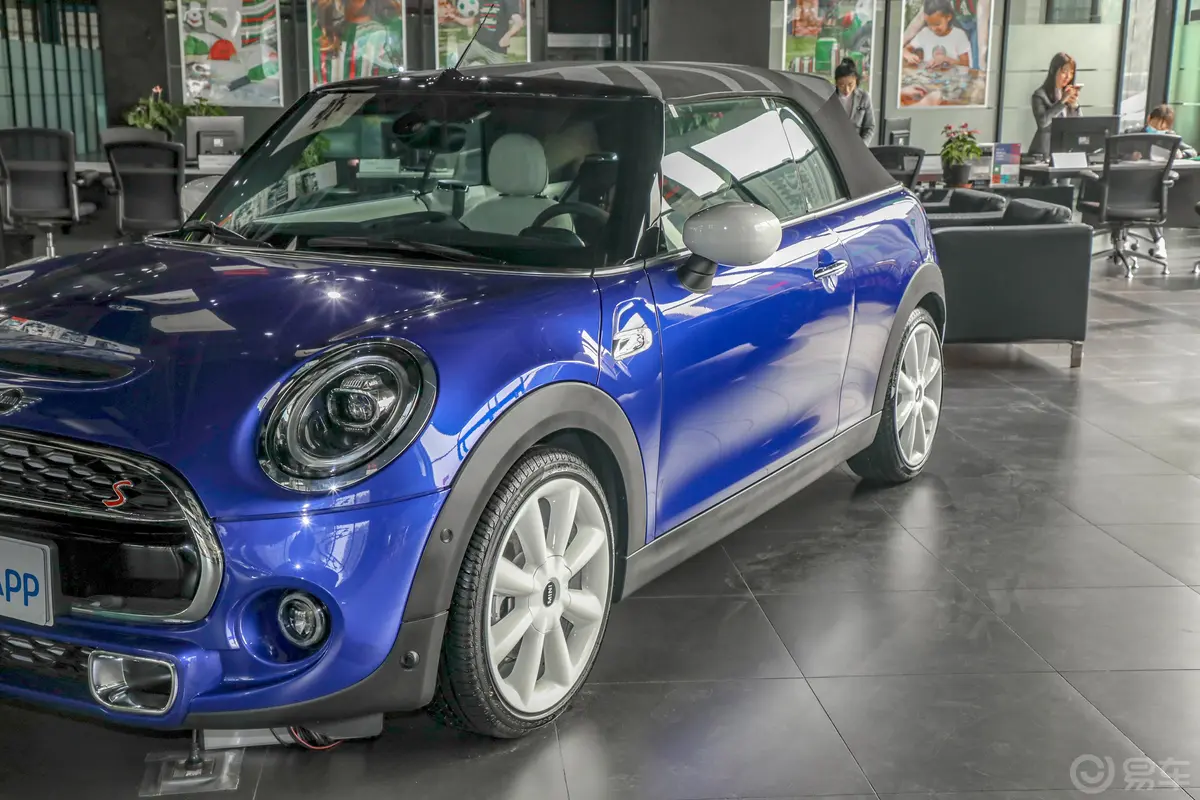 MINI CABRIO2.0T COOPER S CABRIO 艺术家外观