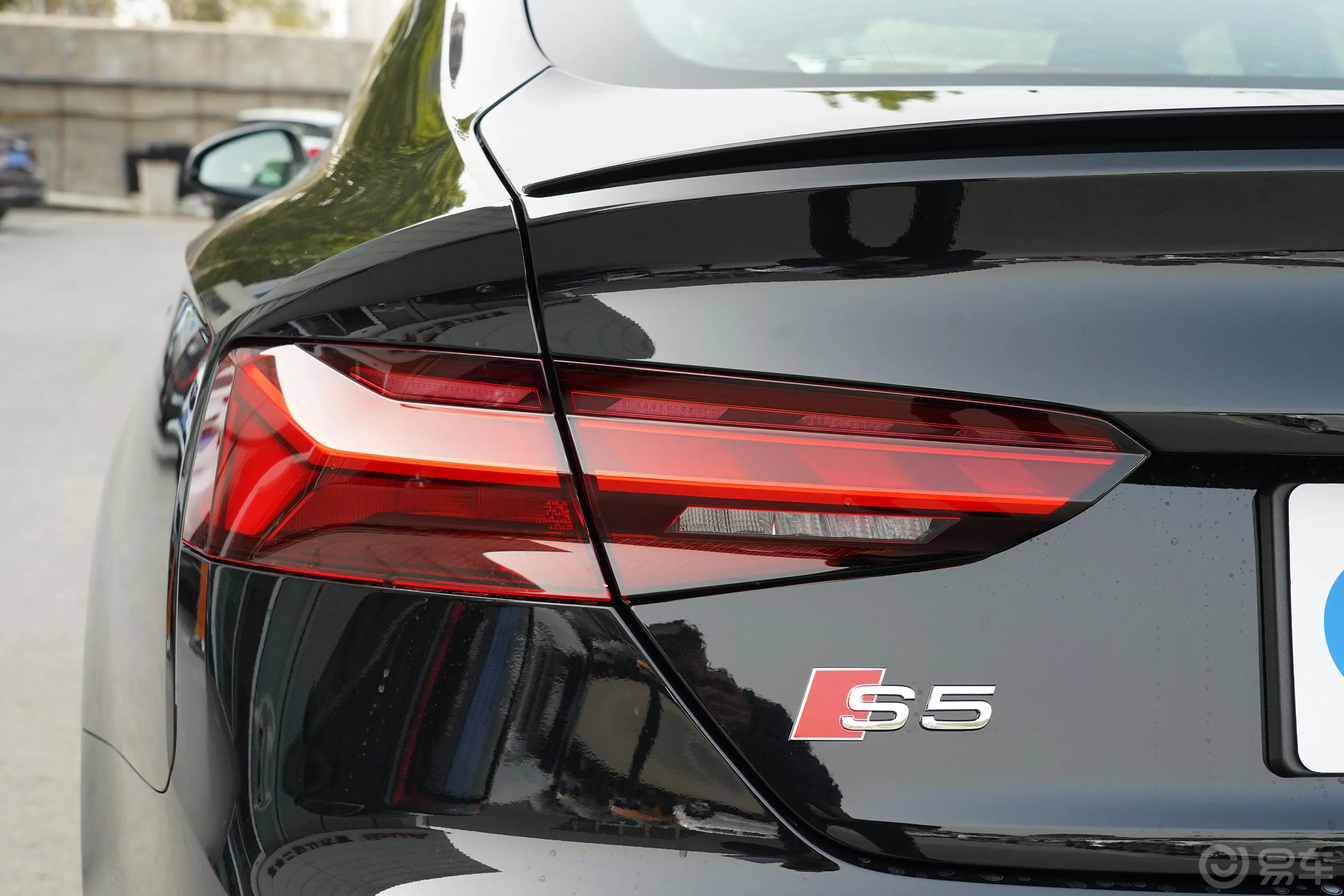 奥迪S53.0T Sportback外观