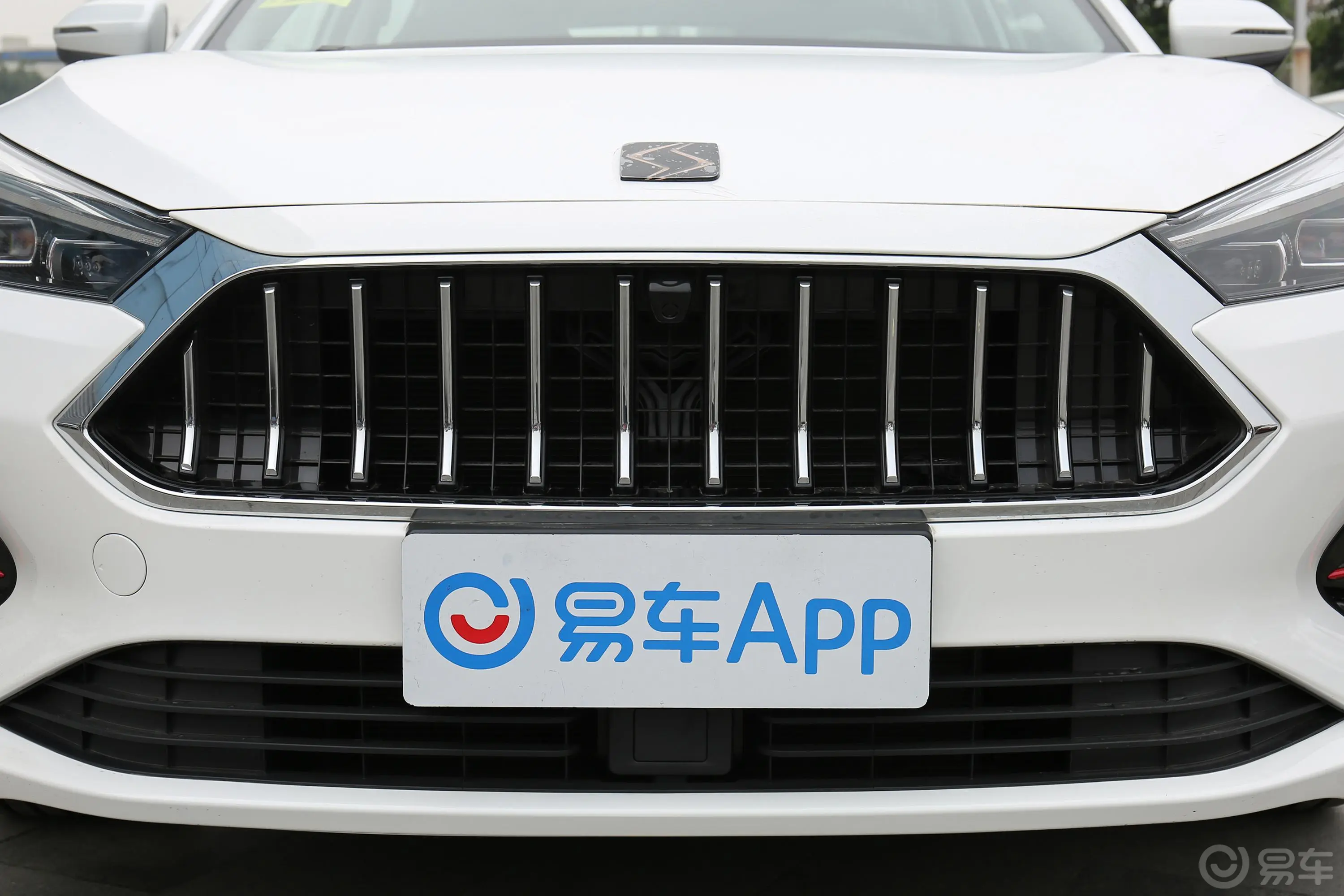 思皓A51.5T CVT尊贵智联型外观