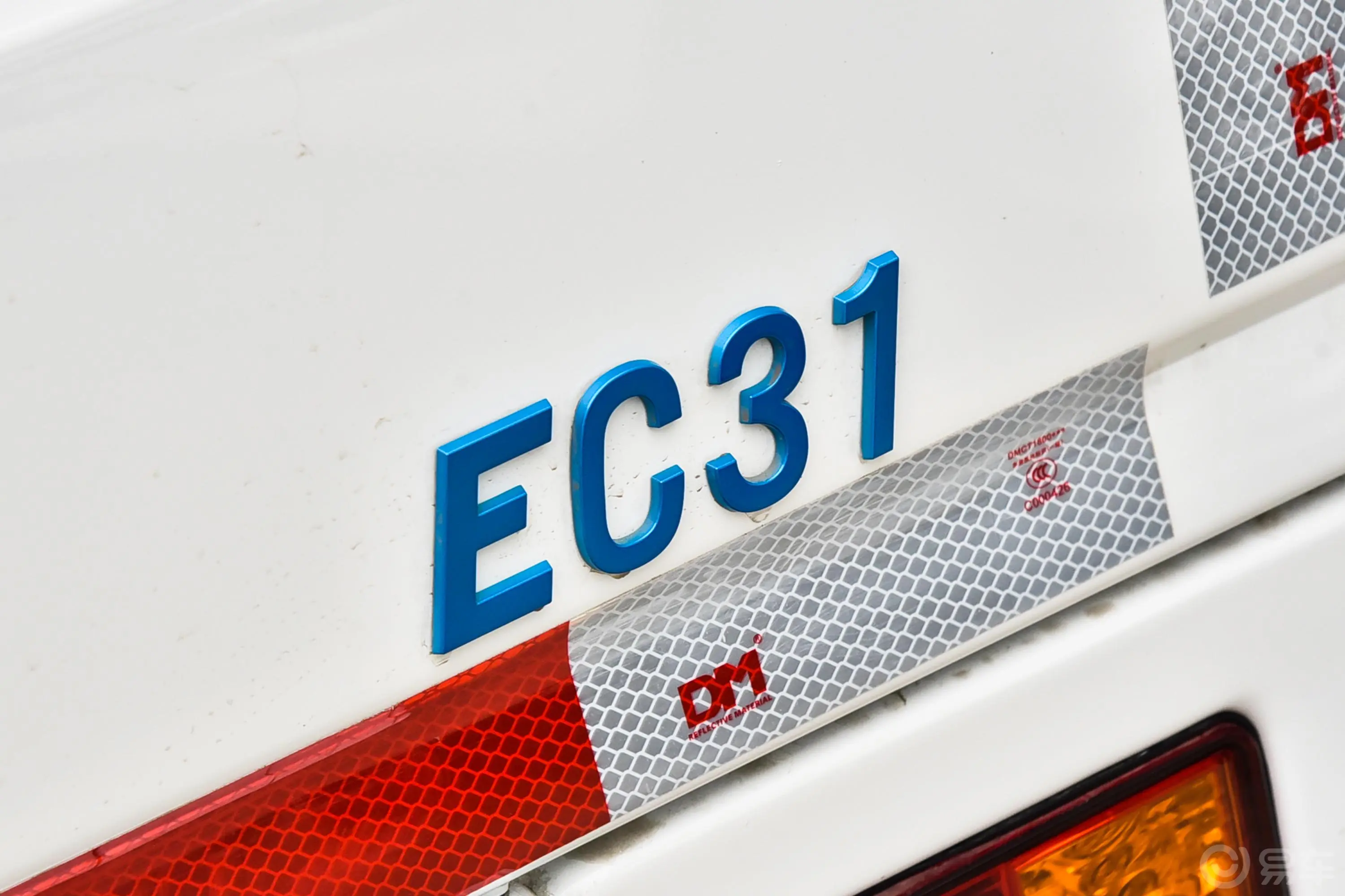 瑞驰新能源EC31载货车长续航版 41.11kWh外观