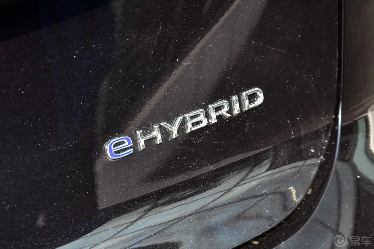 途锐 eHybrid2.0T eHybrid外观