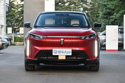 2020款 奔腾E01 引力波型内饰