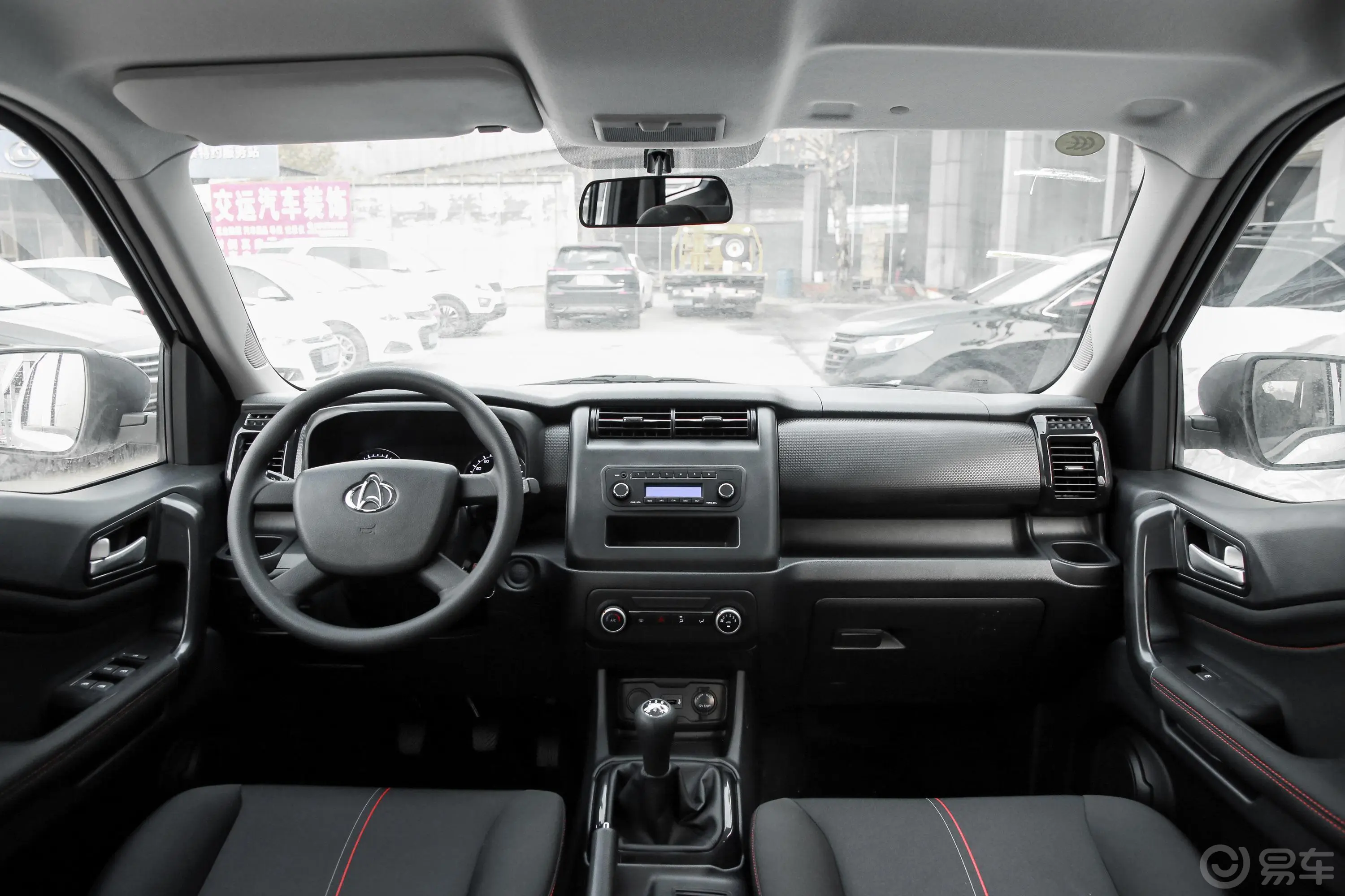 长安欧尚X70A改款 1.5L 手动 经典型驾驶员侧前车门