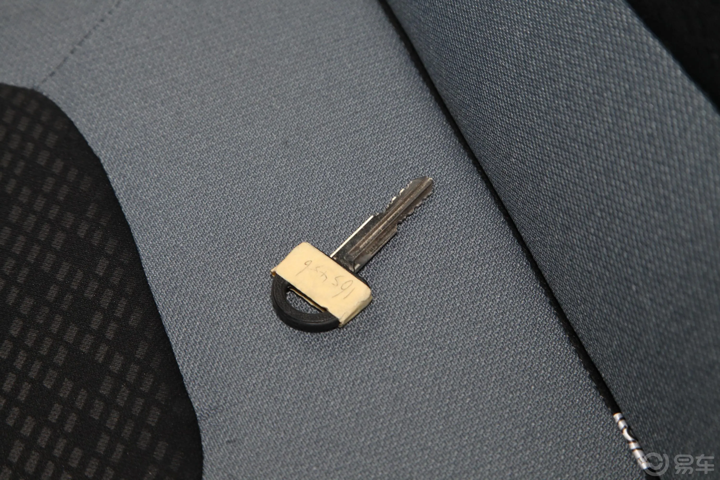 长安星卡C系列1.4L 手动 单排标准型 JL473Q3钥匙正面