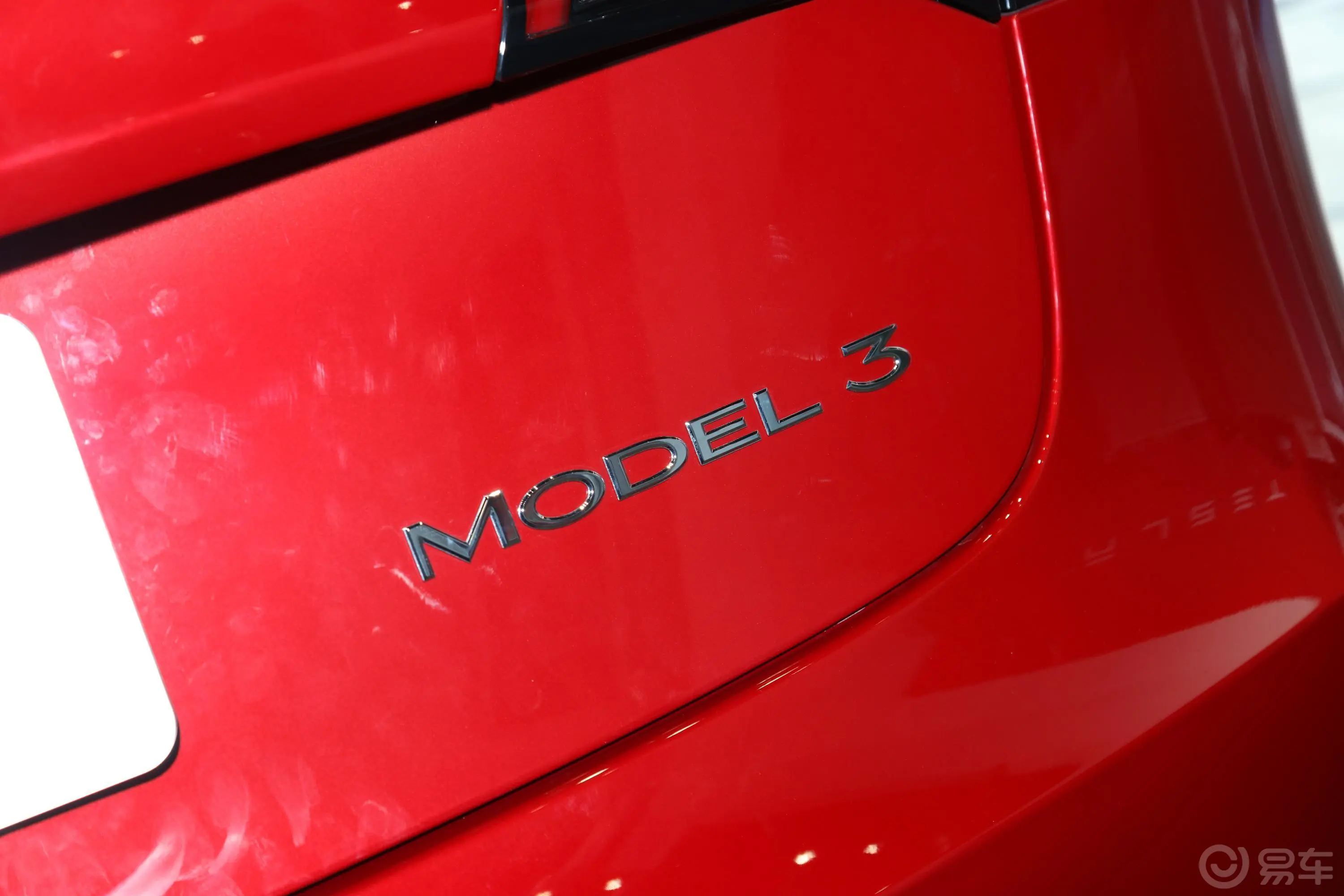 Model 3改款 长续航后轮驱动版外观