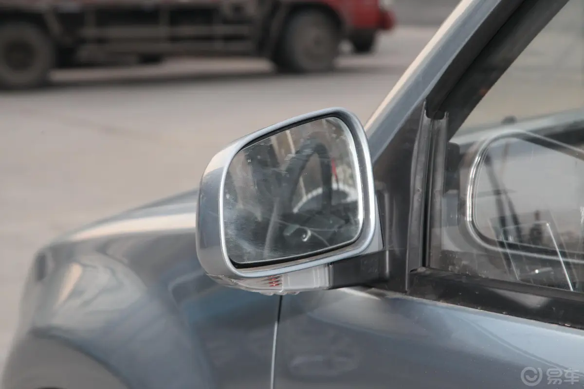 萨普标轴 1.5L 手动 两驱 舒适型 汽油后视镜镜面