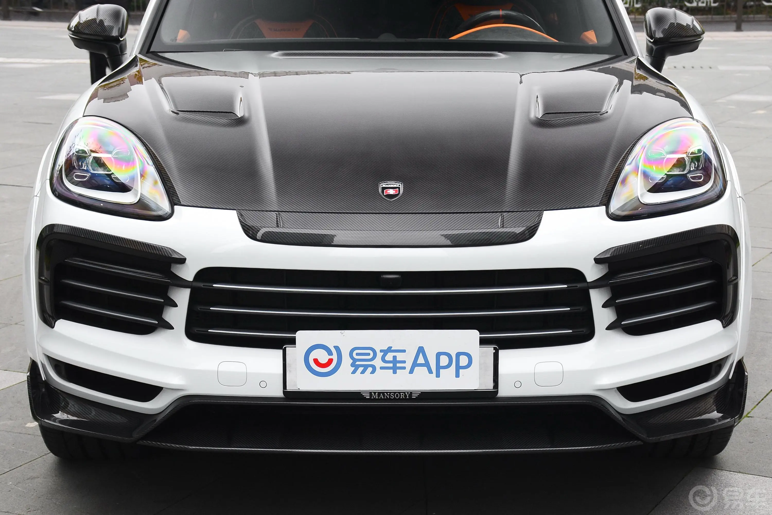 迈莎锐Cayenne3.0T Black Carbon外观