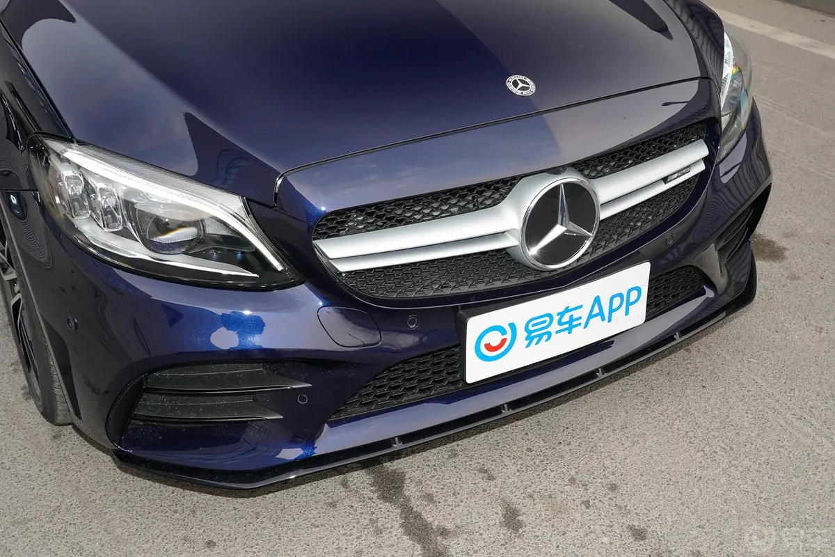 奔驰C级 AMGAMG C 43 4MATIC 轿跑车外观