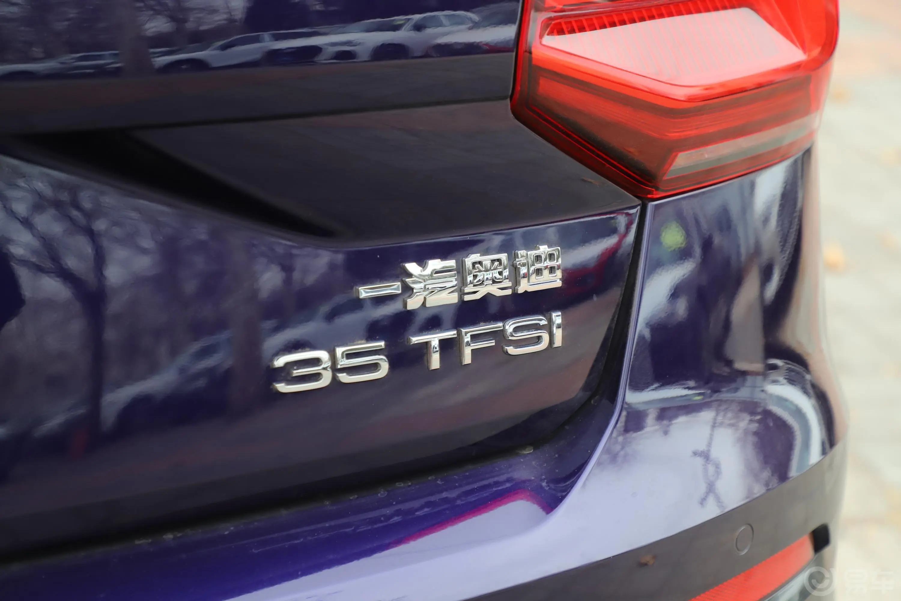 奥迪Q2L35 TFSI 时尚动感型外观