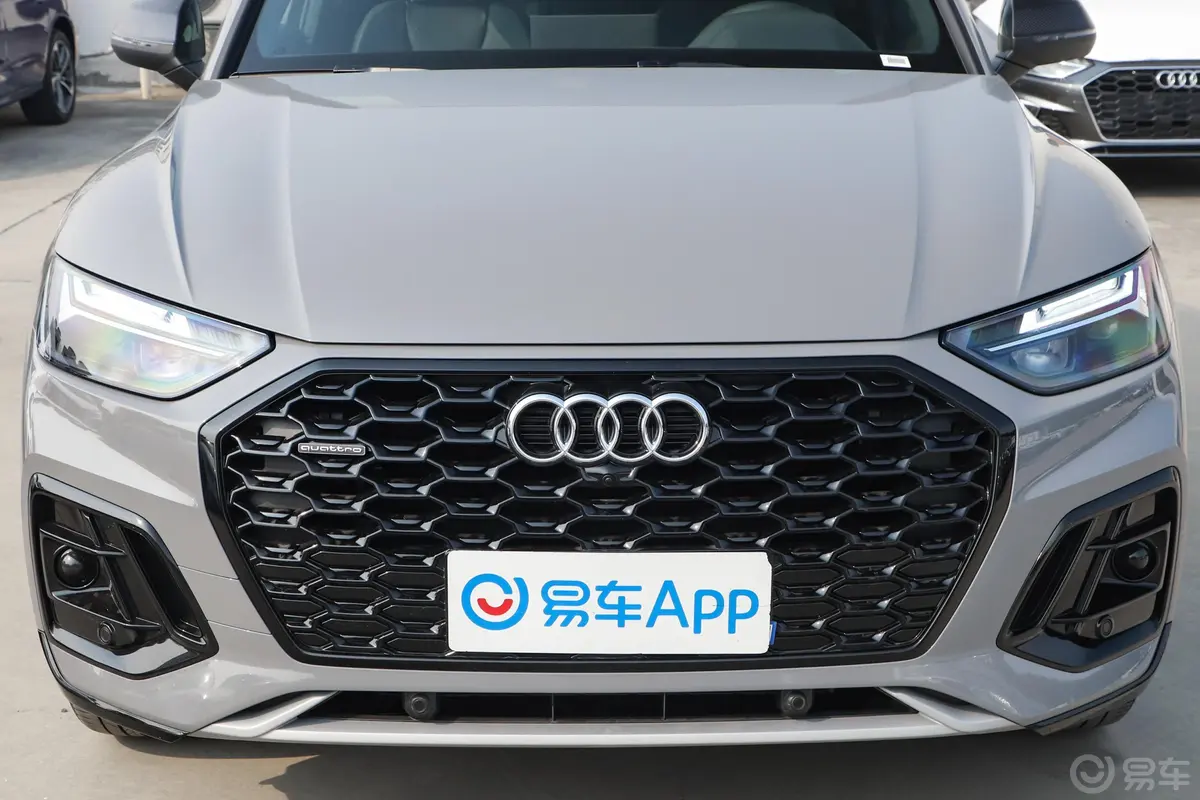 奥迪Q5L Sportback40 TFSI 上市特别版外观