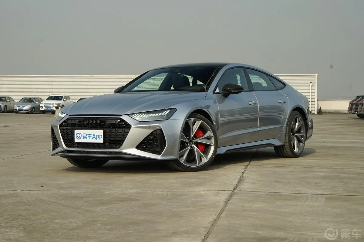 奥迪RS 7RS 7 4.0T Sportback侧前45度车头向左水平