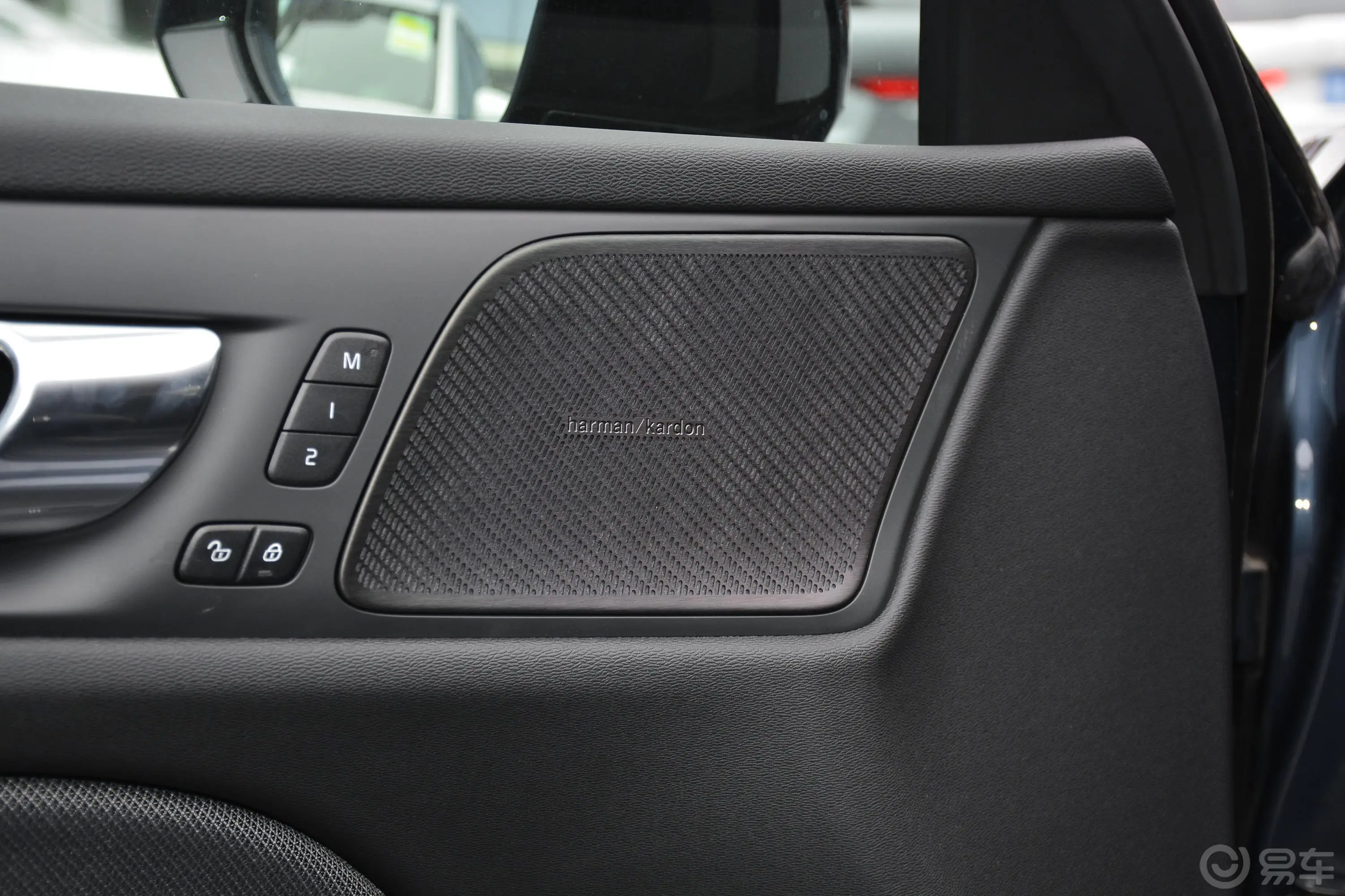 沃尔沃S60T5 智雅运动版音响和品牌