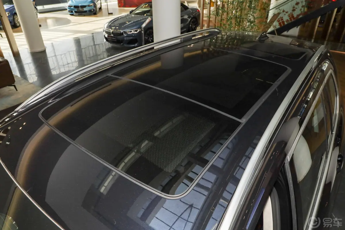 宝马X7xDrive40i 行政型 M运动套装天窗
