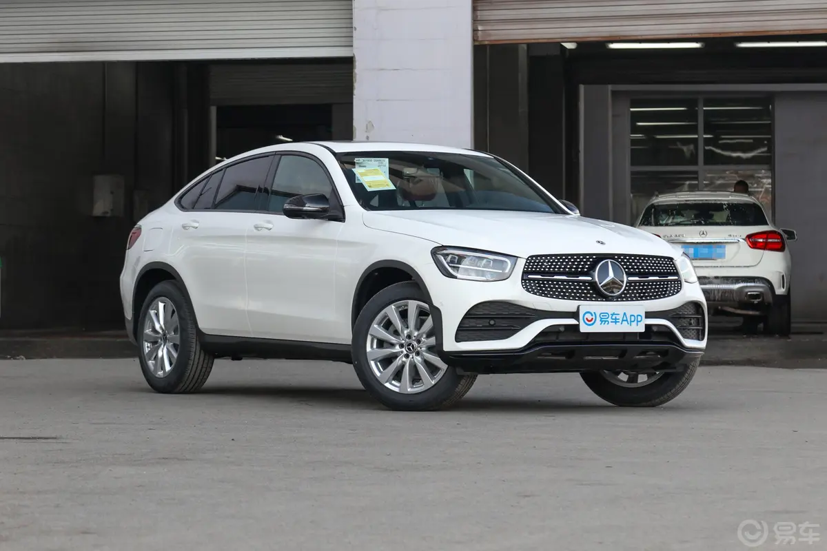 奔驰GLC轿跑GLC 260 4MATIC 轿跑SUV外观