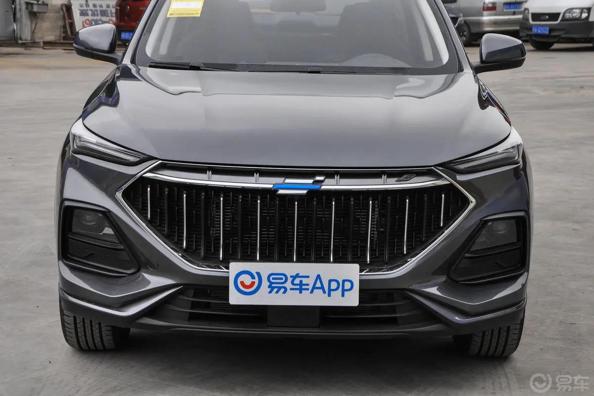 长安欧尚X51.6L CVT 豪华型外观