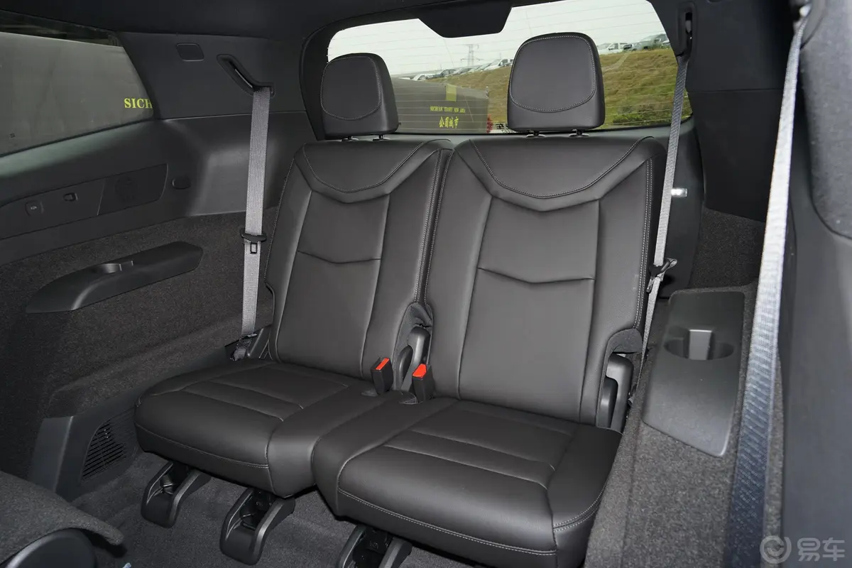 凯迪拉克XT62.0T 轻混 四驱风尚型 6座第三排座椅
