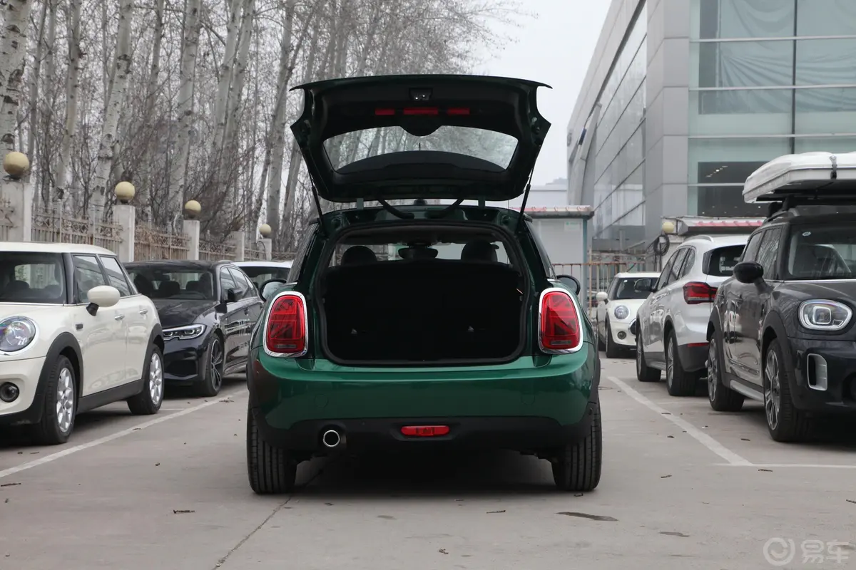 MINI1.5T COOPER 艺术家空间