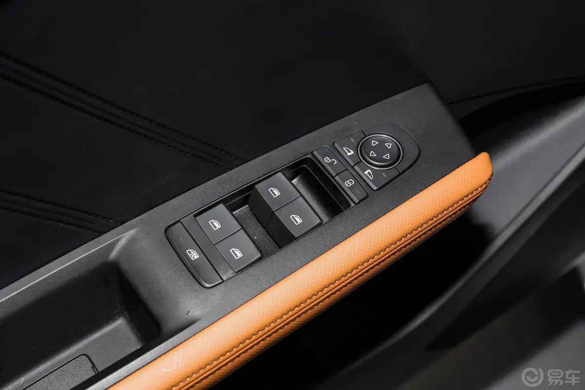 比亚迪e3升级版 高续航版 尊贵型车窗调节整体