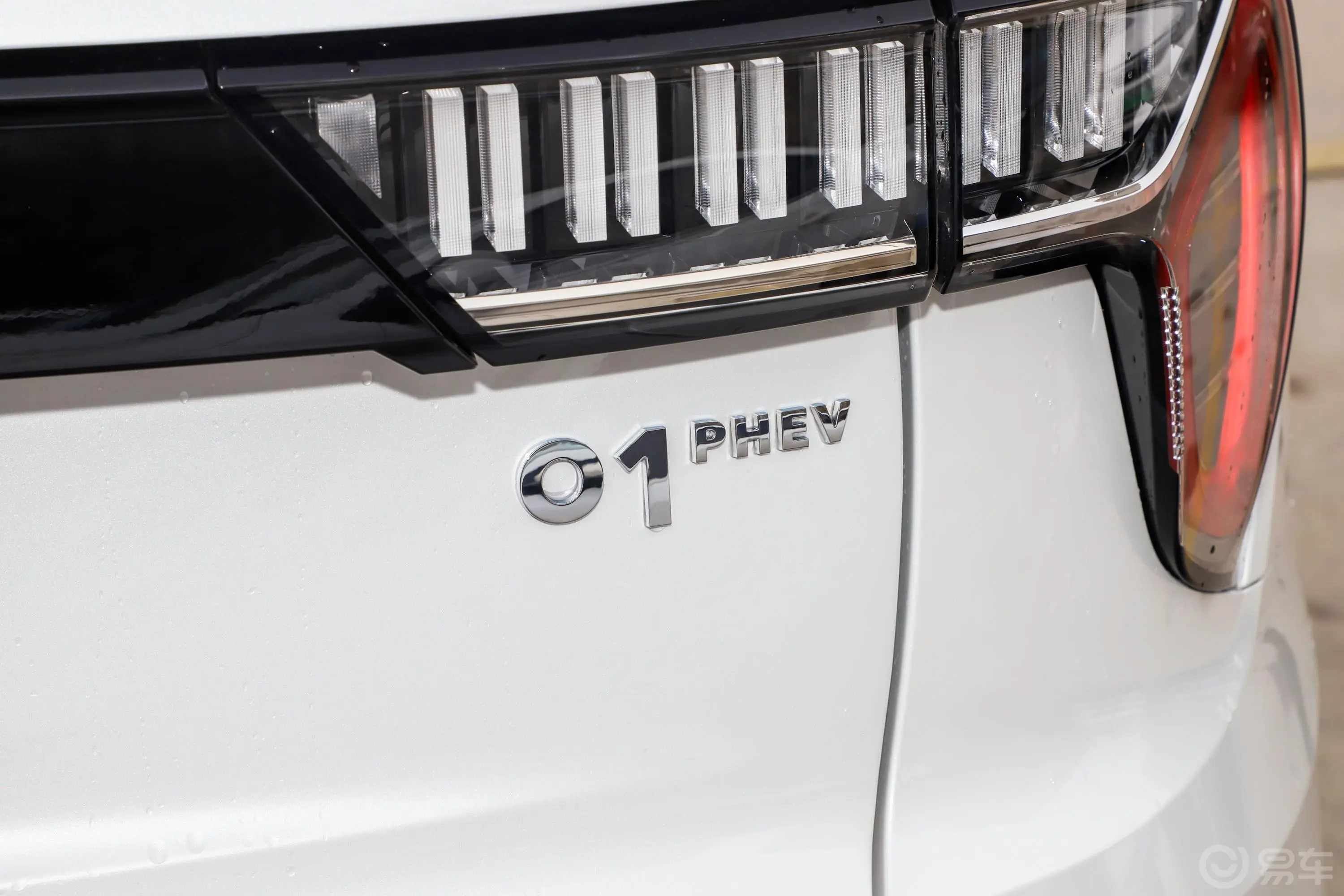 领克01 PHEV1.5T 81km Halo外观